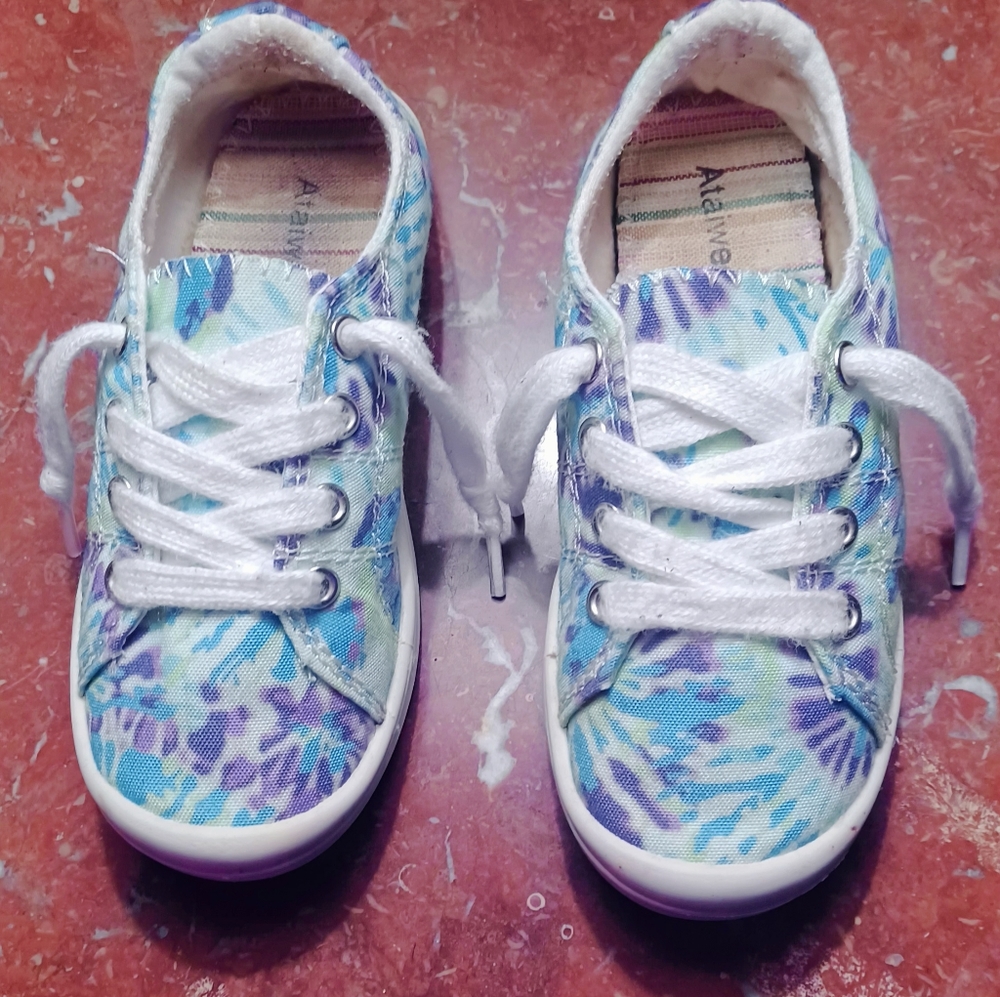 Girl's Ataiwee Sneakers
